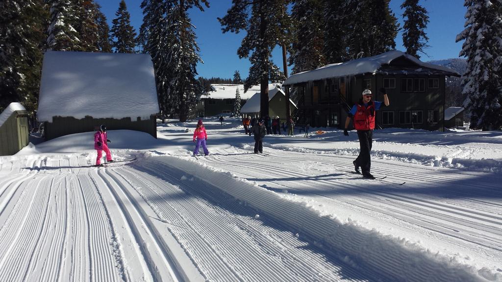 Montecito Sequoia Lodge